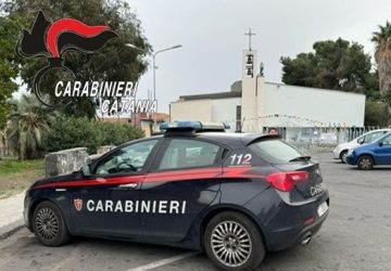 Arrestato pusher che spacciava nei parcheggi della chiesa