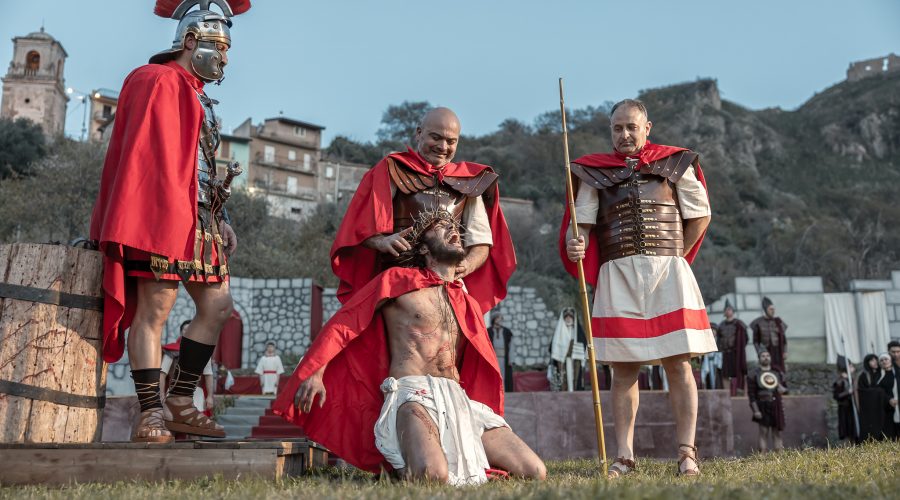 Francavilla, successo per la “Sacra Rappresentazione della Passione di Cristo”