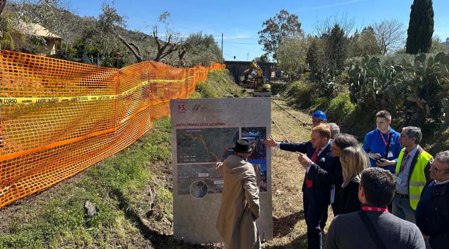 Turismo, un treno storico per le Gole dell’Alcantara