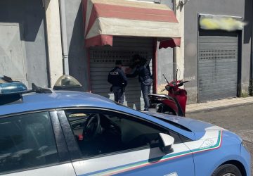 Sequestrato un centro scommesse illegale allestito in un garage