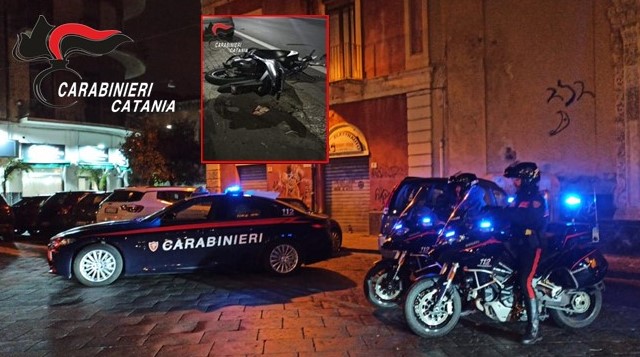 Sorpresi due ladri di scooter: arrestati dai carabinieri. Recuperato il mezzo