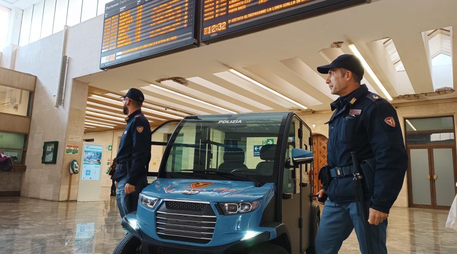 Rubano circa 750 kg di rame dalla linea ferroviaria: 3 uomini arrestati dalla Polizia