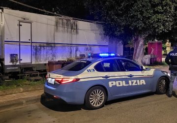 Commissariato di Acireale: controlli paninerie ambulanti