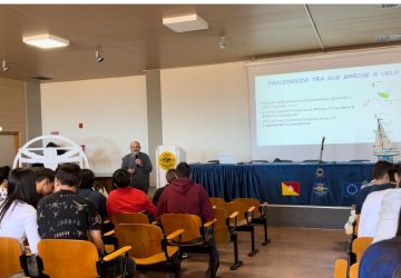 Gli studenti dell&rsquo;I.I.S. &ldquo;Leonardo&rdquo; a lezione di vela con Lni. A maggio prevista una veleggiata