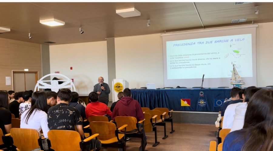 Gli studenti dell’I.I.S. “Leonardo” a lezione di vela con Lni. A maggio prevista una veleggiata