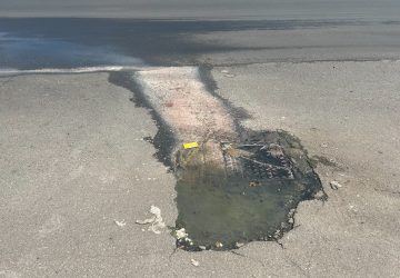 Riposto, in via Salvatore Patti fognatura a vista da svariati giorni