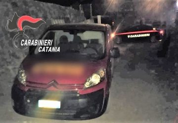 Tenta il furto in un cantiere ma viene beccato dai Carabinieri