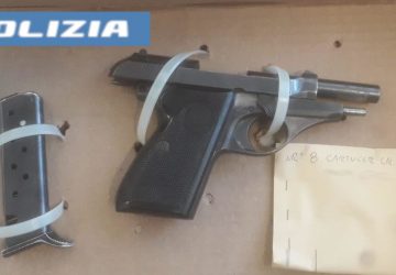 Girava con una pistola con matricola abrasa: arrestato dalla polizia