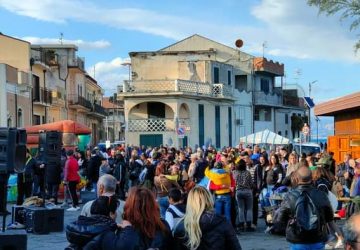Tutto pronto a Torre Archirafi per un 25 aprile di relax e divertimento