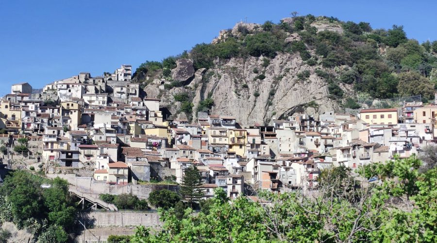 Motta Camastra