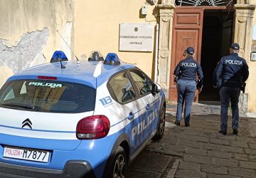 Rubano una bicicletta: denunciati