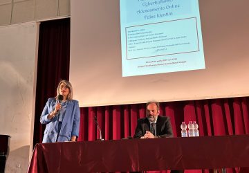 Mascali, cyberbullismo, talk con gli studenti al centro sociale
