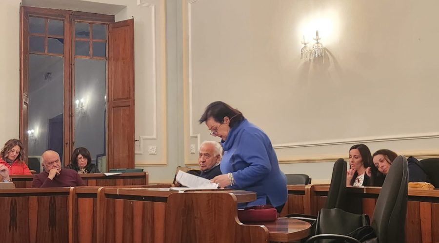 Riposto, approvato il Bilancio di previsione 2023-25: primo passo di una lunga salita