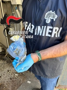 I Carabinieri arrestano l’ennesimo pusher 20enne