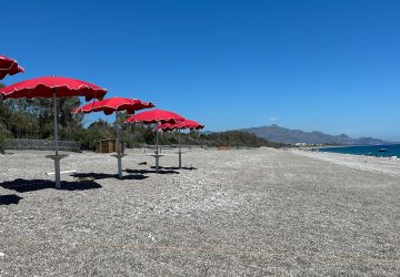 Litorale jonico, incertezze sulla nuova stagione balneare
