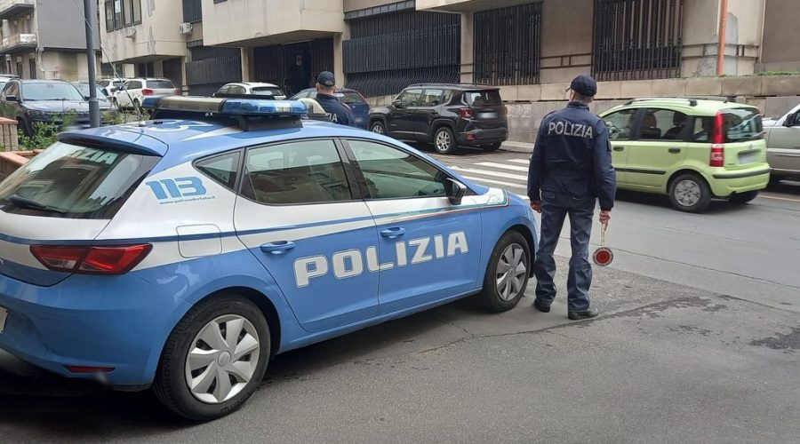 Furto di fanali posteriori di auto: tre denunciati