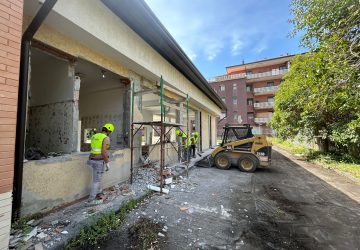 Macchia, ripartiti i cantieri per l'asilo intercomunale di via Russo. Sopralluogo del sindaco VD
