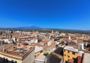 Giarre, caso Scuderi: per Articolo 1 "grave danno alla credibilità delle istituzioni, necessaria la revoca dell'incarico"