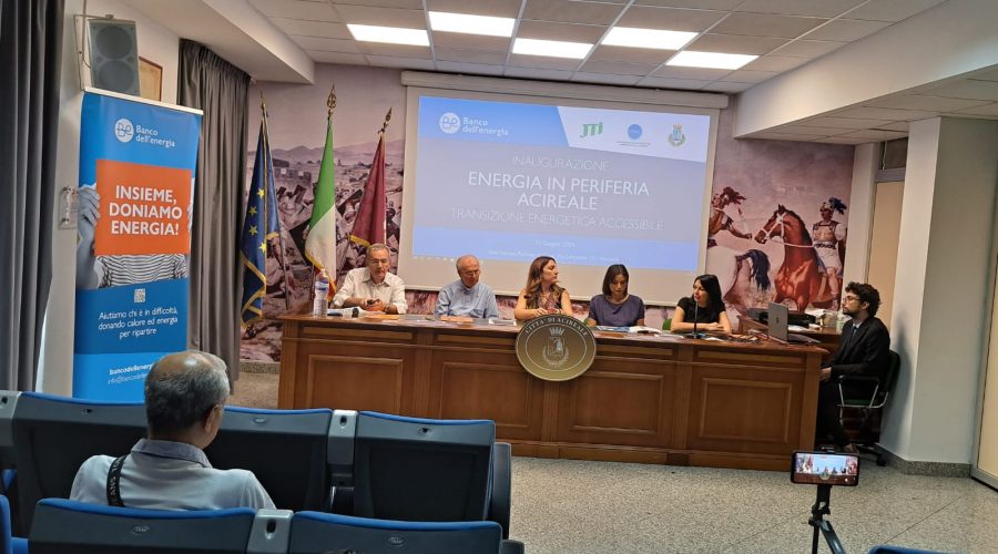 Energia in periferia, l’iniziativa di Banco dell’Energia arriva ad Acireale grazie al supporto di JTI Italia: offrirà sostegno a 70 famiglie