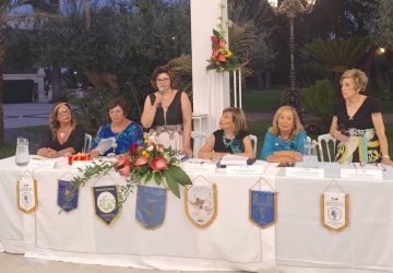 Giarre, la Fidapa celebra i suoi 30 anni di attivit&agrave;. Premio "Donna Fidapa" alla docente Nicotra