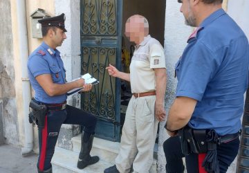 Finti impiegati Enel chiedono soldi per sostituire un contatore: beccati e denunciati