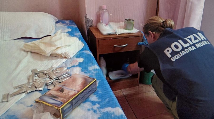 Controlli su strada della Polizia: perquisizioni e sanzioni