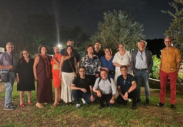 Dopo 40 anni si ritrovano gli ex alunni della VC del Liceo Scientifico &ldquo;Leonardo&rdquo; di Giarre