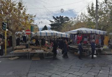 Randazzo, Mercato domenicale: scuole o centro storico?