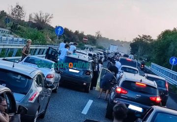 A18, incidente mortale nel tratto Giarre-Acireale: vittima un motocilista