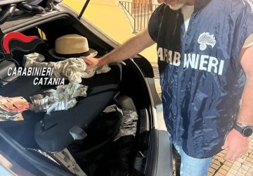 Fattorino di droga a domicilio: pusher arrestato dai Carabinieri