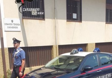 Tentata estorsione, ricettazione e lesioni personali aggravate: due arresti