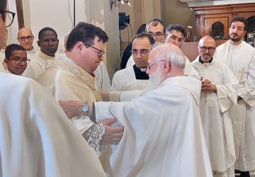 Giarre, ordinato un nuovo sacerdote nella chiesa San Francesco d'Assisi al Carmine