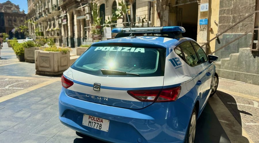 Falsi sconti sulle assicurazioni, banda di truffatori sgominata dalla Polizia