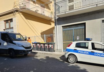 Giarre, rifiuti non conformi: nuovi controlli. Diverse le sanzioni