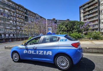 Occupano immobili abusivamente ed il Comune paga la luce: 13 denunciati