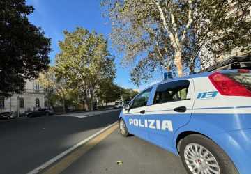 L'"auto "profuma" di marijuana: arrestati due giovani