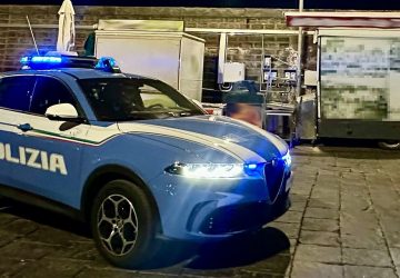 Si era "impossessato" abusivamente di una parte del porto: denunciato "paninaro"