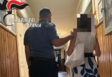 Troppo "appiccicoso" con l'ex moglie: manette per un 49enne