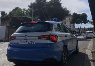 Lite condominiale con coltello e manganello: denunciati un uomo e una donna