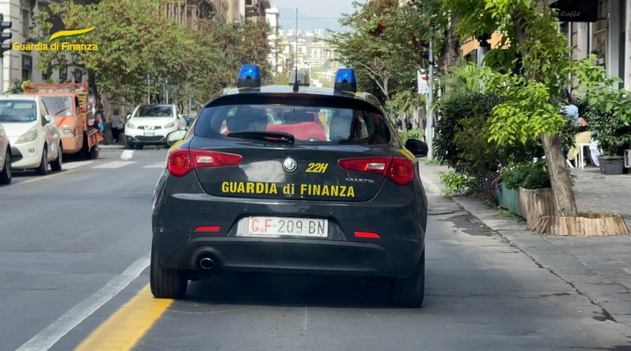 Mafia, operazione della GdF nell’Acese. Colpito il clan Laudani: 8 misure cautelari e 20 indagati I NOMI
