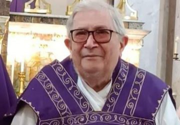 Si &egrave; spento don Salvatore La Spina. Fu parroco a S. Giovanni Montebello per 19 anni