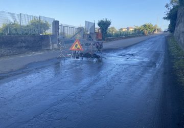 Perdita d&rsquo;acqua da 2 settimane in zona Pozzo San Paolo a Macchia di Giarre