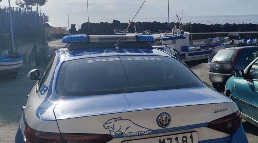 Trovati due ordigni sul molo di San Giovanni Li Cuti: intervento degli artificieri