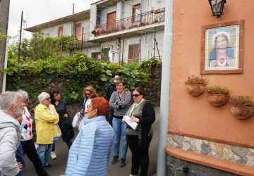 Puntalazzo, successo per la presentazione del libro: "Scopriamo gli altarini - le edicole votive di Puntalazzo e Montargano"
