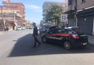 Giarre, ambulantato selvaggio: controlli dei carabinieri. Ma il tema &egrave; scomparso dai radar della politica