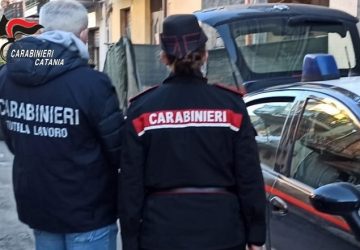Lavoro nero: denunciato un ristoratore ad Aci Catena. Sospesa l'attivit&agrave;