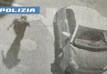 Danneggia un&rsquo;auto e si finge in stato interessante per evitare i controlli: denunciata