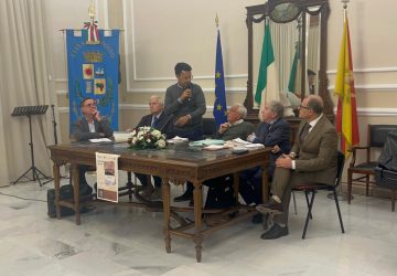 La saga della famiglia Fragal&agrave; di Riposto raccontata in un volume