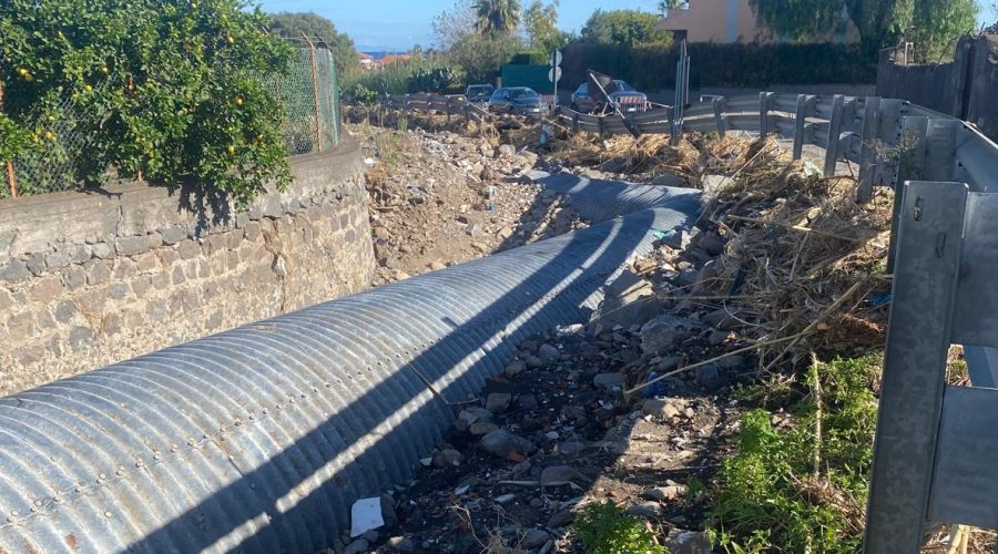 Alluvione del 13 novembre, sopralluogo a Riposto e Giarre. Schifani: «Massima celerità per ripristinare condizioni di sicurezza»