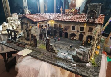 Francavilla, inaugurata la XXVI mostra dei presepi a Palazzo Cagnone